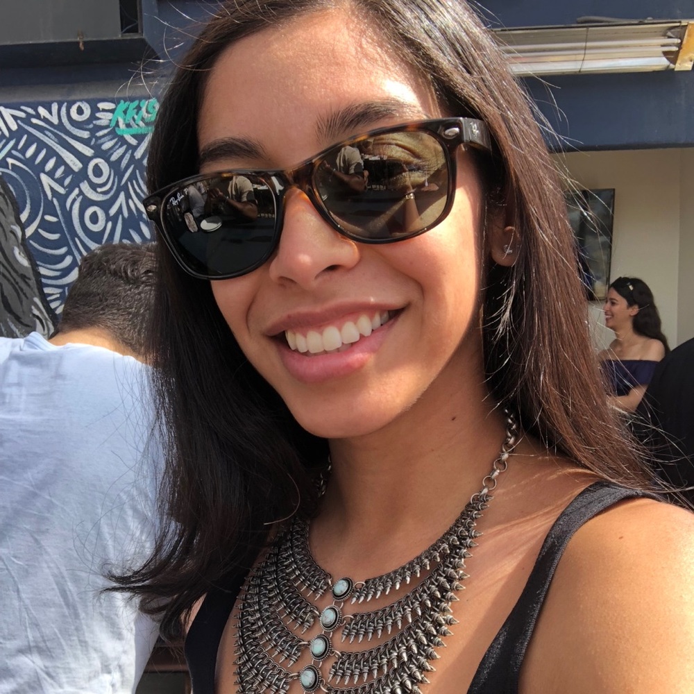 Meet your Posher, Anneth